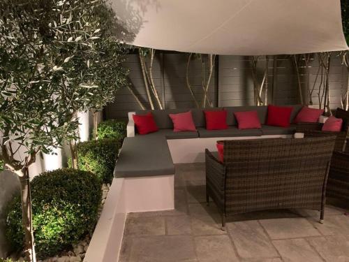 Imagen de la galería de Villa Oleander Agios Nikolaos Loutra Edipsou, en Loutra Edipsou