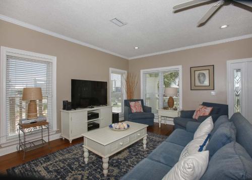 Above The Waves House – Photos 3