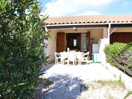 Maison Fleury-Saint-Pierre-la-Mer, 1 pièce, 4 personnes - FR-1-229D-250