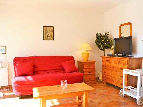Studio lumineux avec terrasse et garage, 4 couchages, proche plage au Lavandou - FR-1-251-409