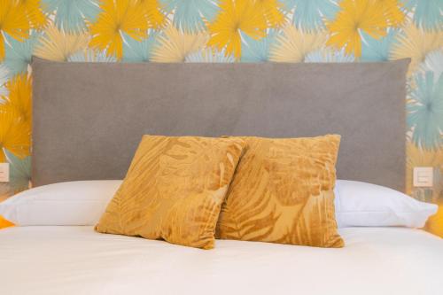 Postel nebo postele na pokoji v ubytování Princesas Flat, Luxury Apartament near beach&metro Free Parking