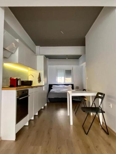 Mosaikon Guesthouses #Nikiou Str