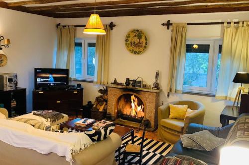 Charming House in SINTRA with Private Pool