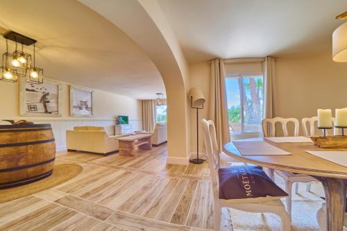 Villa Palmview Up To 28 Guests Close To Jávea Beach
