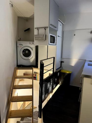 Kuchyňa alebo kuchynka v ubytovaní Appartement climatisé ALBI - Centre