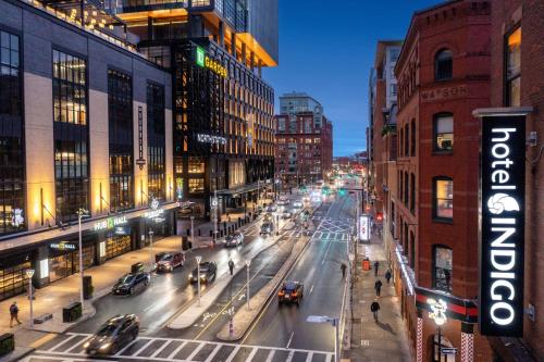 Hotel Indigo Boston Garden, an IHG Hotel Image
