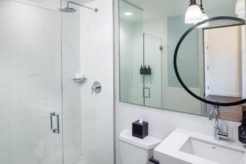 Bagno di Hotel Indigo Boston Garden by IHG