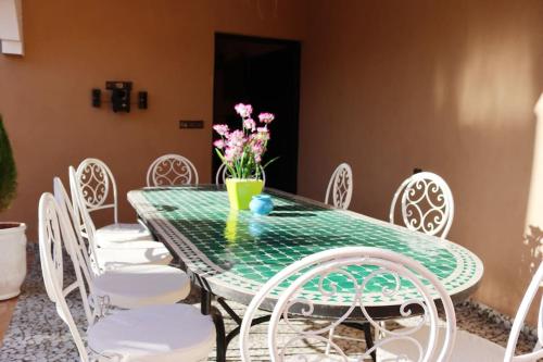 DAR EL HAMRA – For Families Only