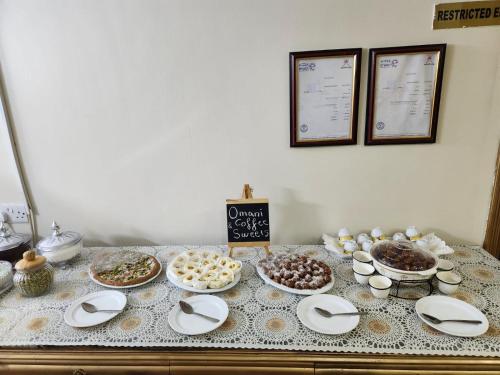 Comida en o cerca de este hotel