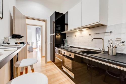 Vatican Prestige Apt by Premium Suites Collection