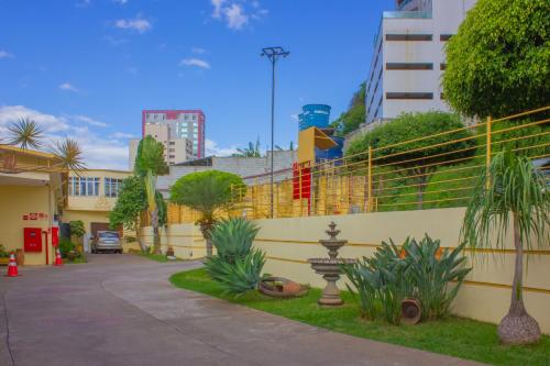 Bangunan di mana terletaknya hotel