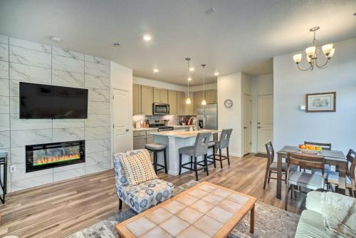Recently Built Townhome, Pets Welcome! – Photos 3