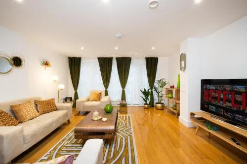 London Nino Apartments photo 25