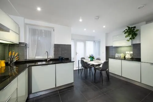 London Nino Apartments photo 40