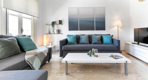 Modern Apartment U2 - Zias with lovely views in heart of Aphrodite Hills