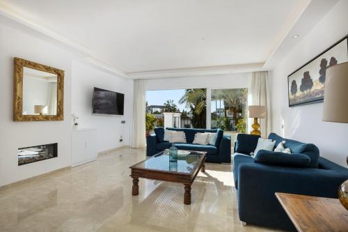 Señorio De Marbella - 3 Bedroom Penthouse by Finest Rentals