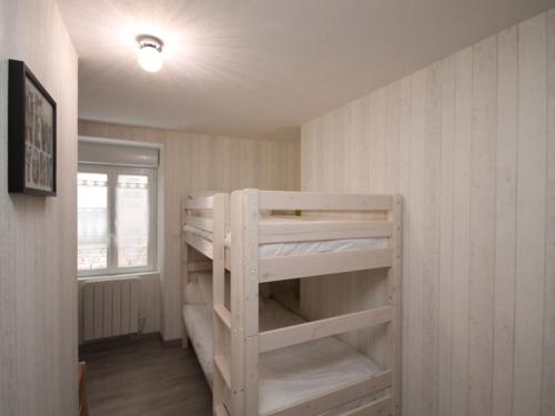 Postel nebo postele na pokoji v ubytování Mont-Dore: Grand T4 Hyper Centre avec WIFI - FR-1-608-27