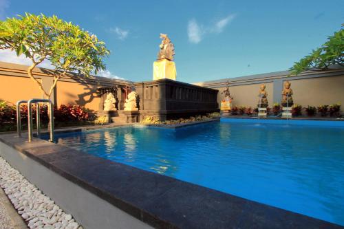 בריכת השחייה שנמצאת ב-Ubud Canti Accommodation או באזור