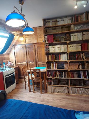 Biblioteket i leiligheten