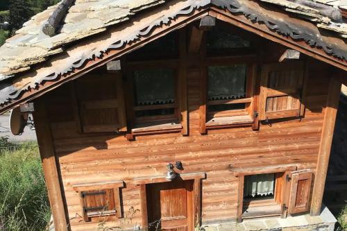 Zdjęcie z galerii obiektu Chalet l'écureuil La Plagne 8 pers La roche w mieście Praconduit