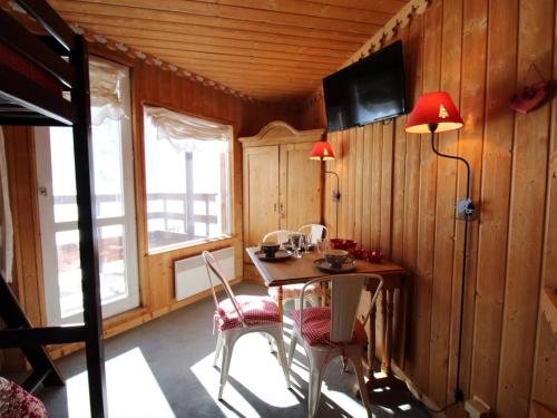 Studio rénové à Avoriaz, 4 pers, balcon, WIFI