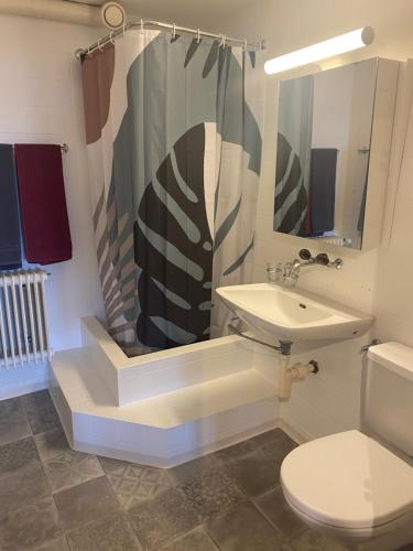 Vannituba majutusasutuses Joline private guest apartement Studio 45m2