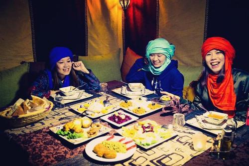 Gallery image of Blue Sky Luxury Camp in Merzouga