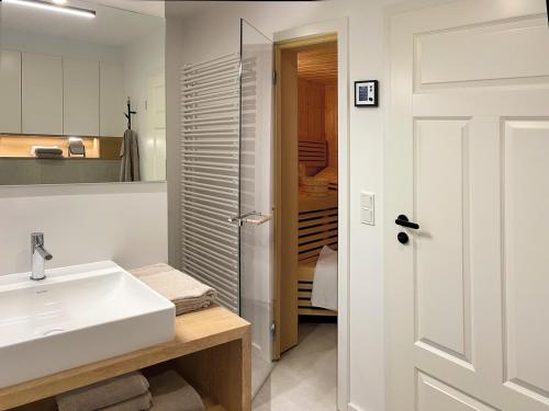 Ένα μπάνιο στο Ferienwohnung Klaus
