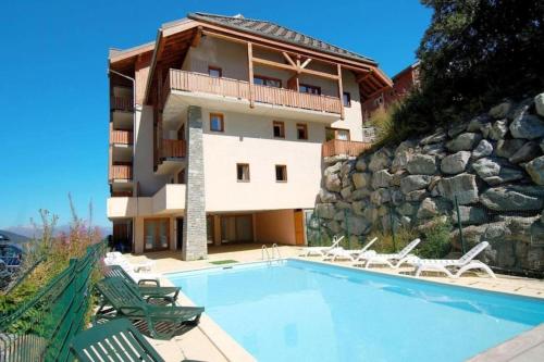 Πισίνα στο ή κοντά στο Spacieux appartement 37M2-T3-RDC-6 personnes-100m remontées