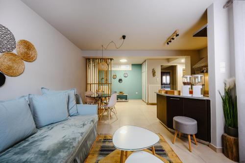 A seating area at Le Petit Jardin #2