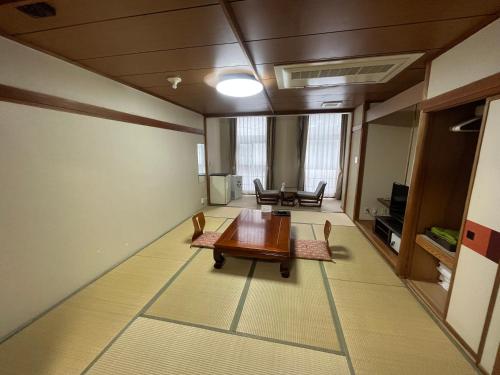 Χώρος καθιστικού στο Nakamuraya Ryokan