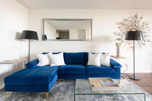 Prime Location 1-Bedroom with Balcony and Pool