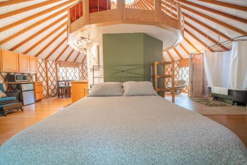 Strawhouse Resorts – Photos 5