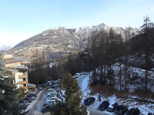 Appart 2 pièces 6-8 pers, accès direct pistes - FR-1-322-514