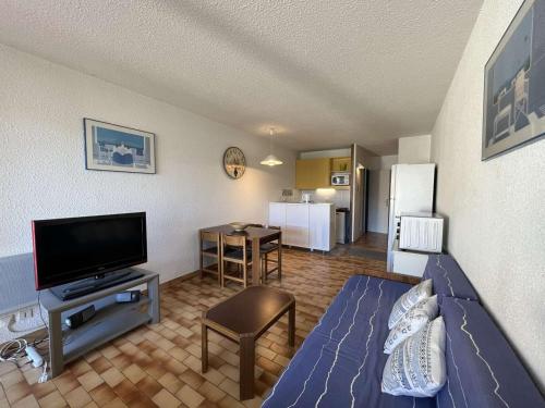 Studio Cabine au Cap d'Agde avec Parking, Piscine et Terrasse
