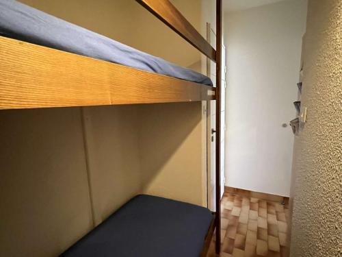 Studio Cabine au Cap d'Agde avec Parking, Piscine et Terrasse