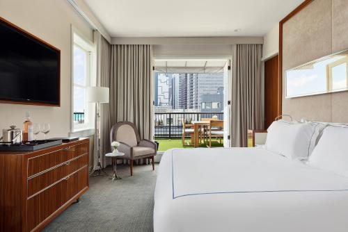 Postel nebo postele na pokoji v ubytování 33 Hotel, New York City, Seaport