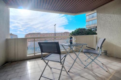 Very pleasant 2 room apartment with garage close to the beaches