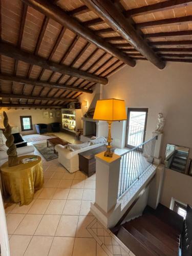 a living room with a couch and a table at Agriturismo Corte Spino in Nogarole Rocca