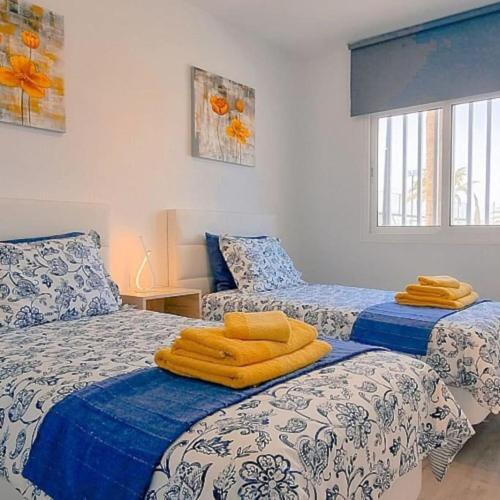 Puerto Del Carmen AirConditioned 2bed poolside apt