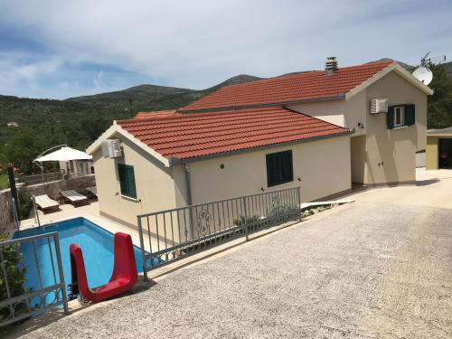 Πισίνα στο ή κοντά στο Villa Aranea mit Privatem Pool !!!