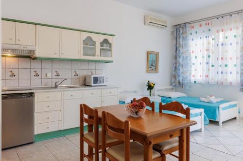 Gallery image of Villa Romantika in Chrysi Ammoudia