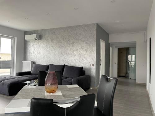 4 Room Penthouse Terrace W18+W19 – Photos 5