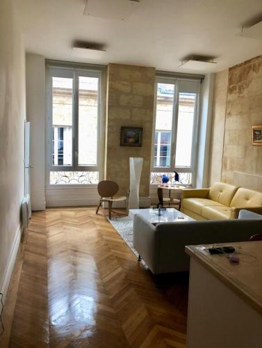 Fantastic 3-Room apartment heart of les Chartrons - Bordeaux