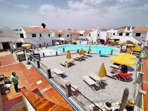 Bazén v ubytování Apartamento VILLA FLORIDA 116 nebo v jeho okolí