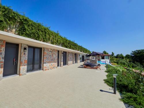 Sky Sea Resort & Villas – Photos 3