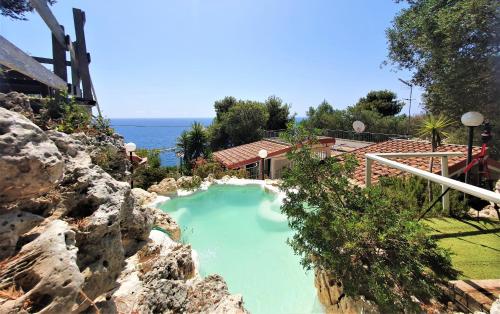 Marvellous Pool Villa with Sea Access by WowHomes