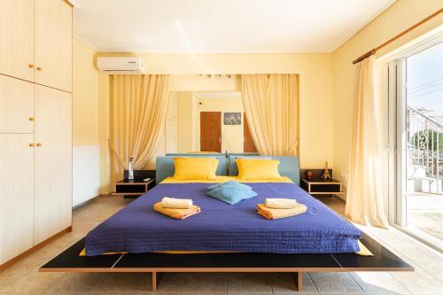 Gambar di galeri bagi House with majestic sea view di Vromopoúsi