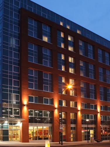 Leonardo Hotel Sheffield Image