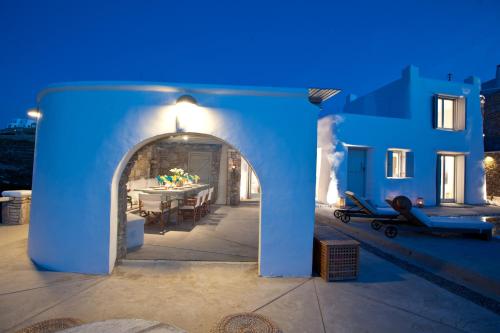 Mykonos Cloud White Villa